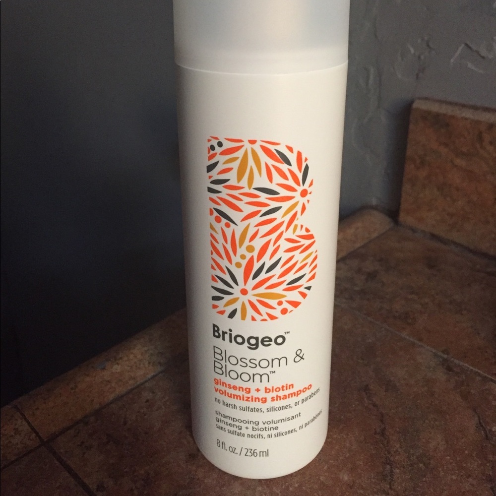 Briogeo volumizing shampoo blossom and bloom